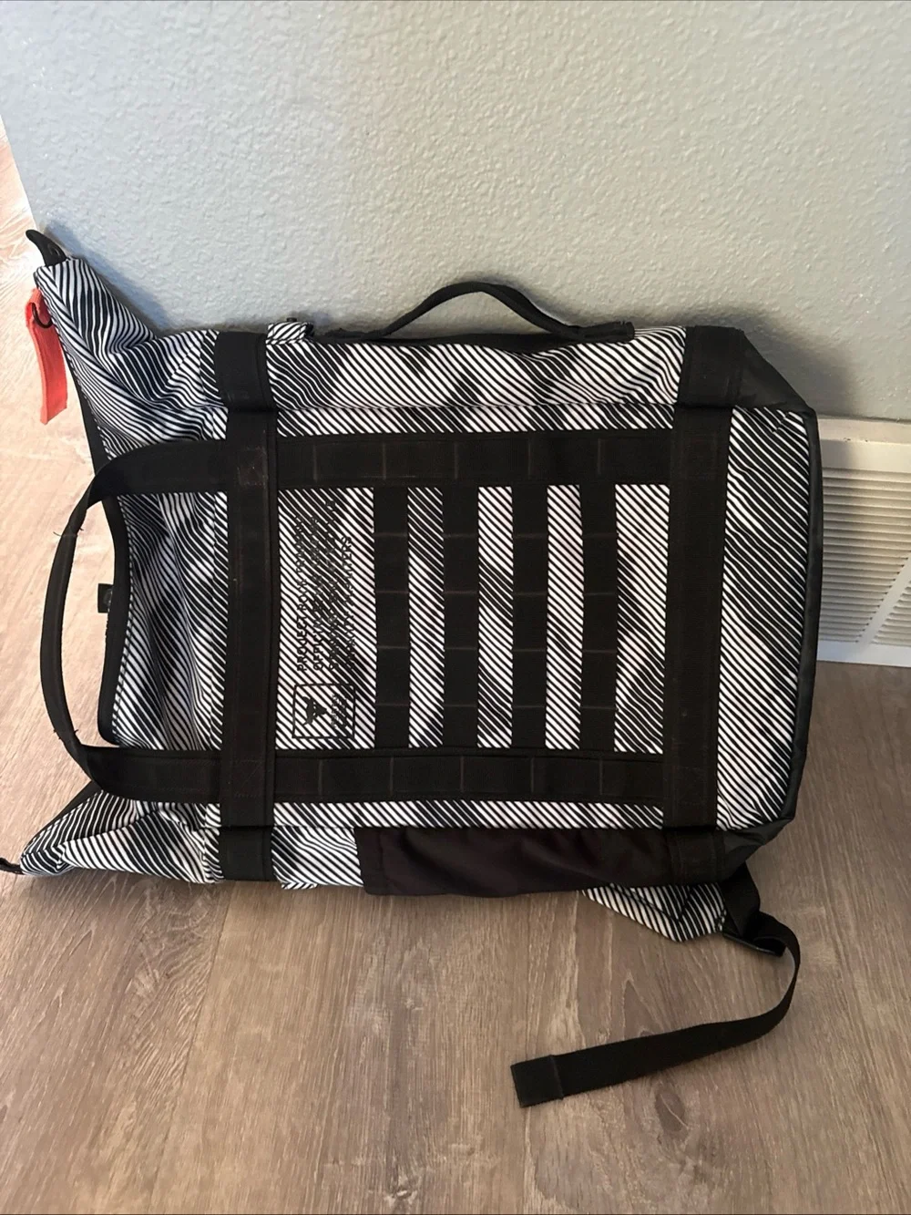 Under Armour UA UNISEX Project Rock Box Duffle Backpack BLACK GREY Bag